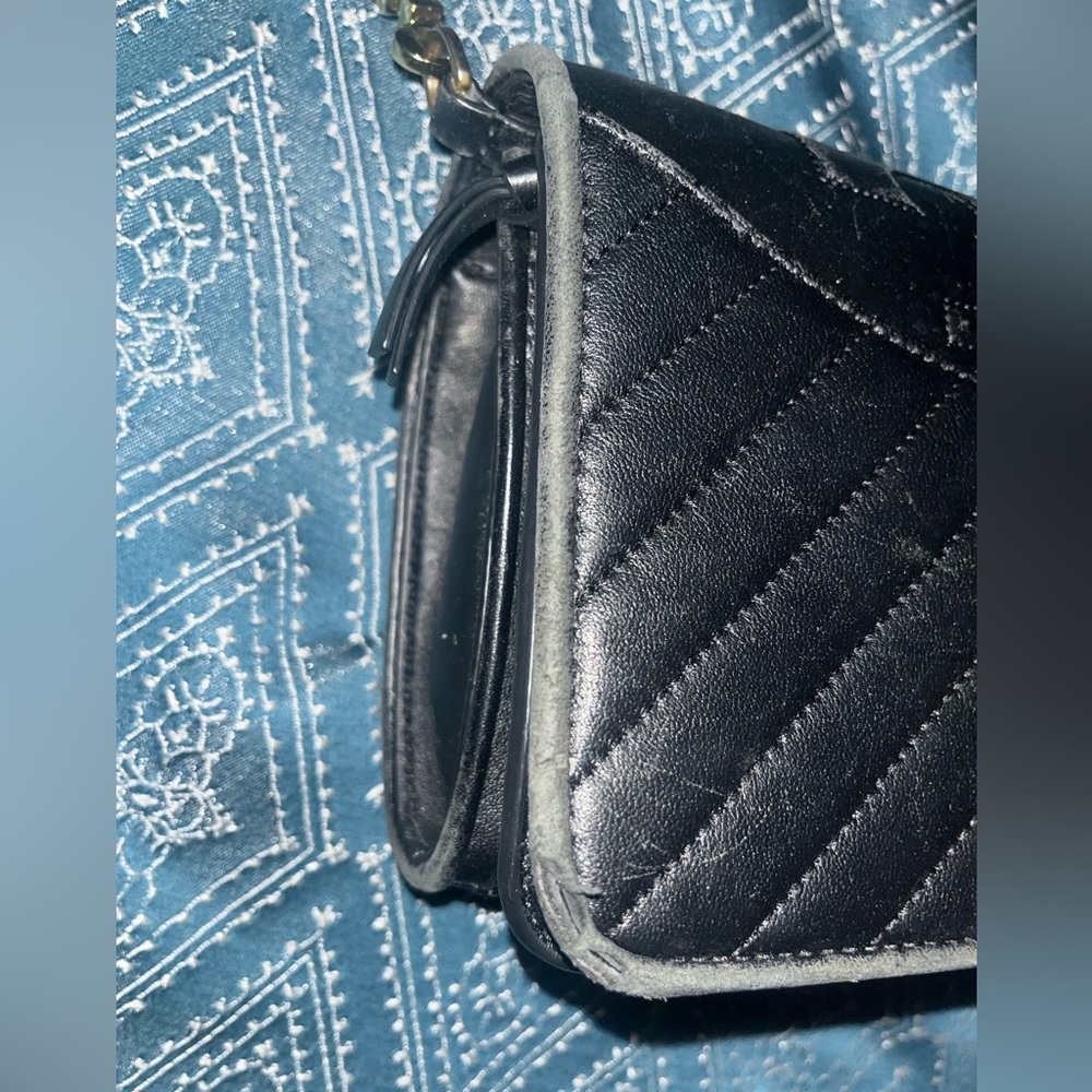 Tory Burch Alexa Crossbody - Picture 6 of 9